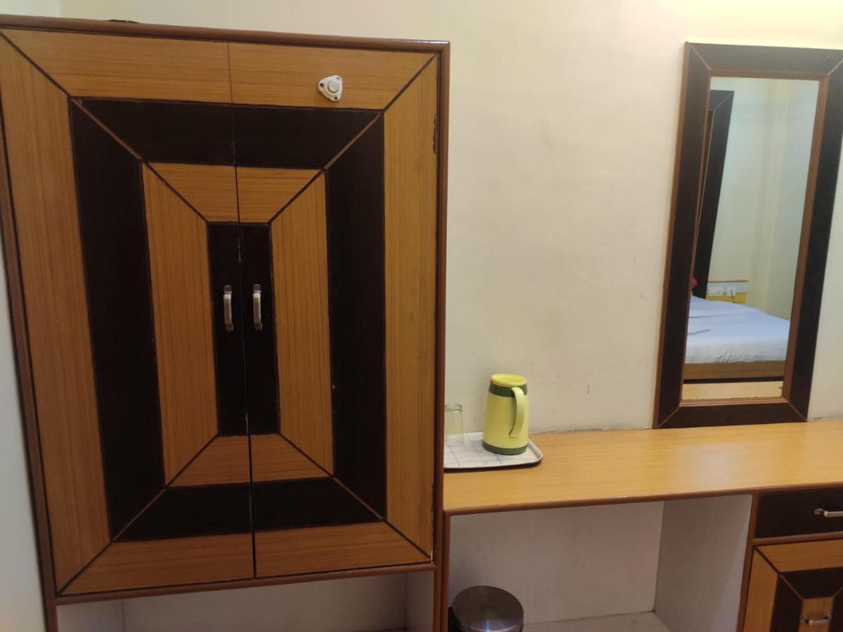Hotel Amandeep 다람샬라 외부 사진