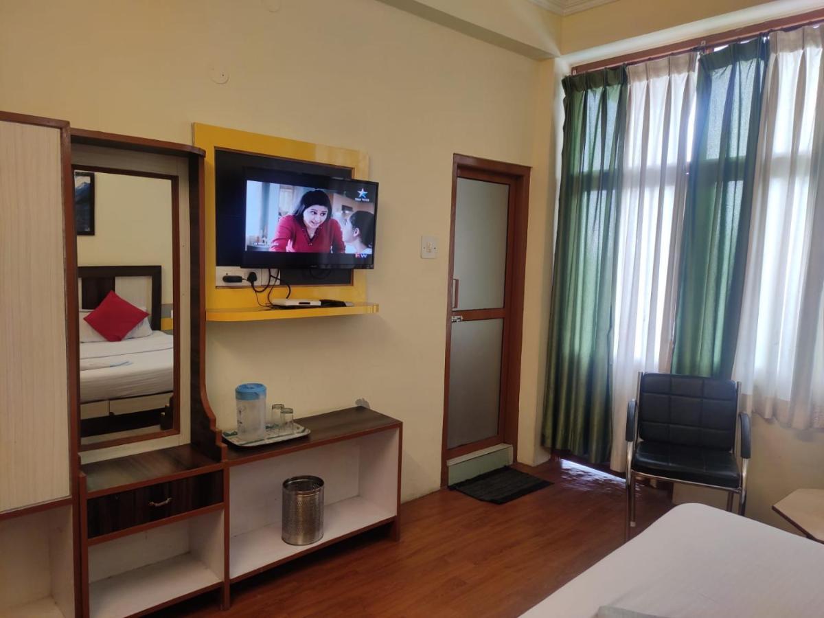 Hotel Amandeep 다람샬라 외부 사진